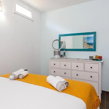 Sa Dommu E Mare بيت للعطل سانتا ماريا نافاريز