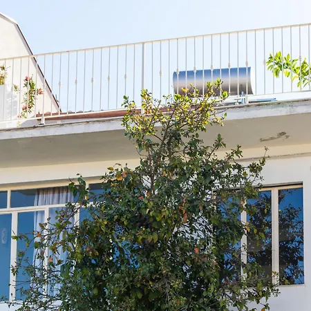 Sa Dommu E Mare * سانتا ماريا نافاريز