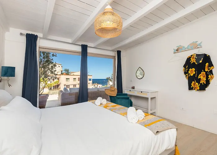 Holiday home Sa Dommu E Mare Santa Maria Navarrese