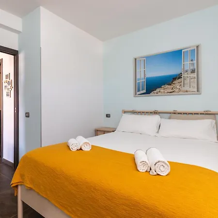 Sa Dommu E Mare * סנטה מריה נברזה