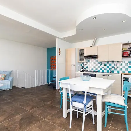 Holiday home Sa Dommu E Mare Santa Maria Navarrese
